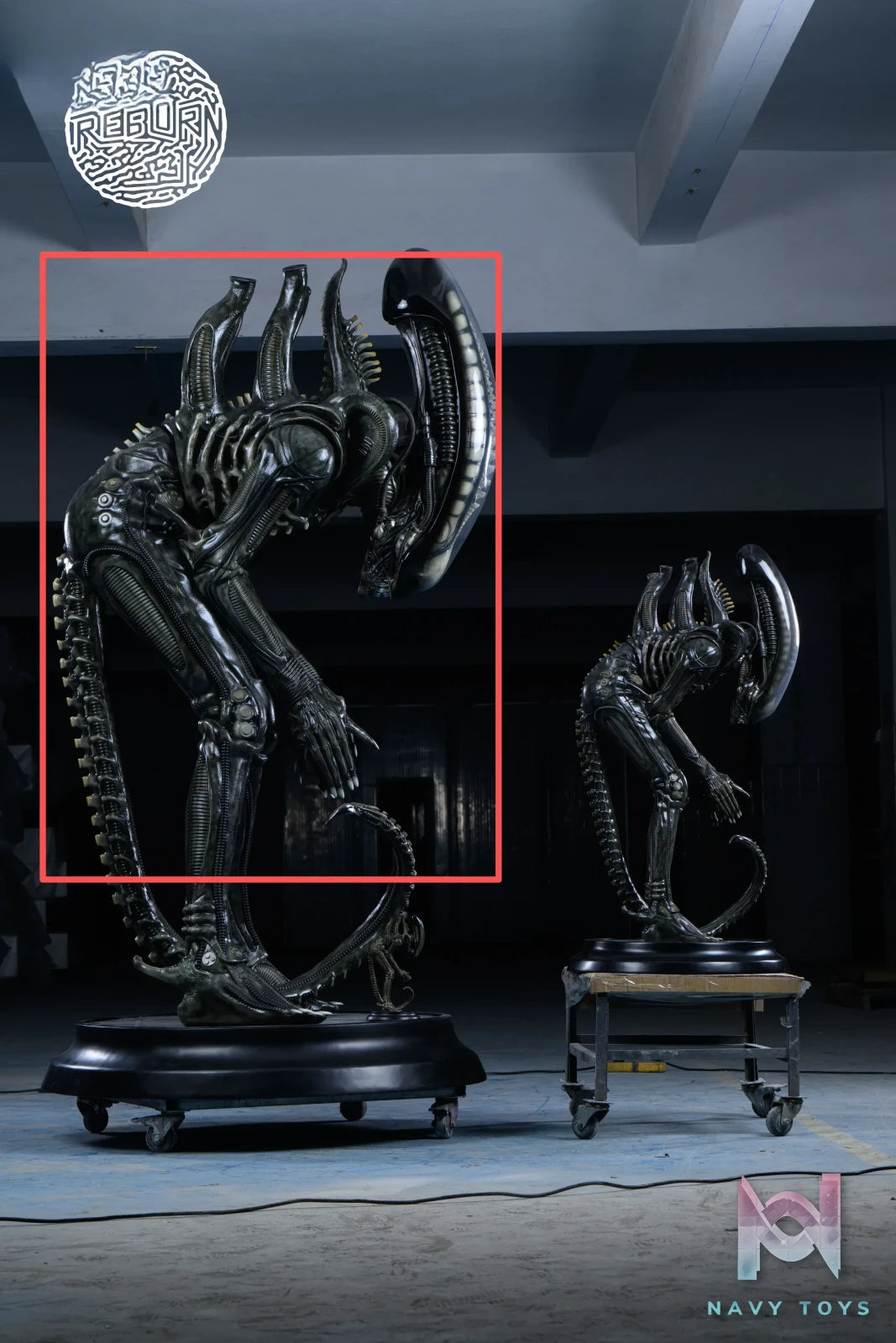 Reborn Studio – Alien Bowing Alien