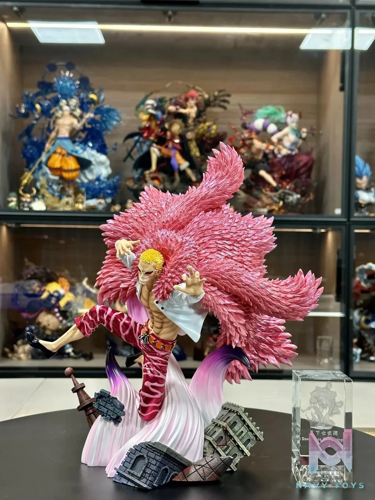 LX Studio - One Piece Donquixote Doflamingo resin statue Navy Toys anime figure