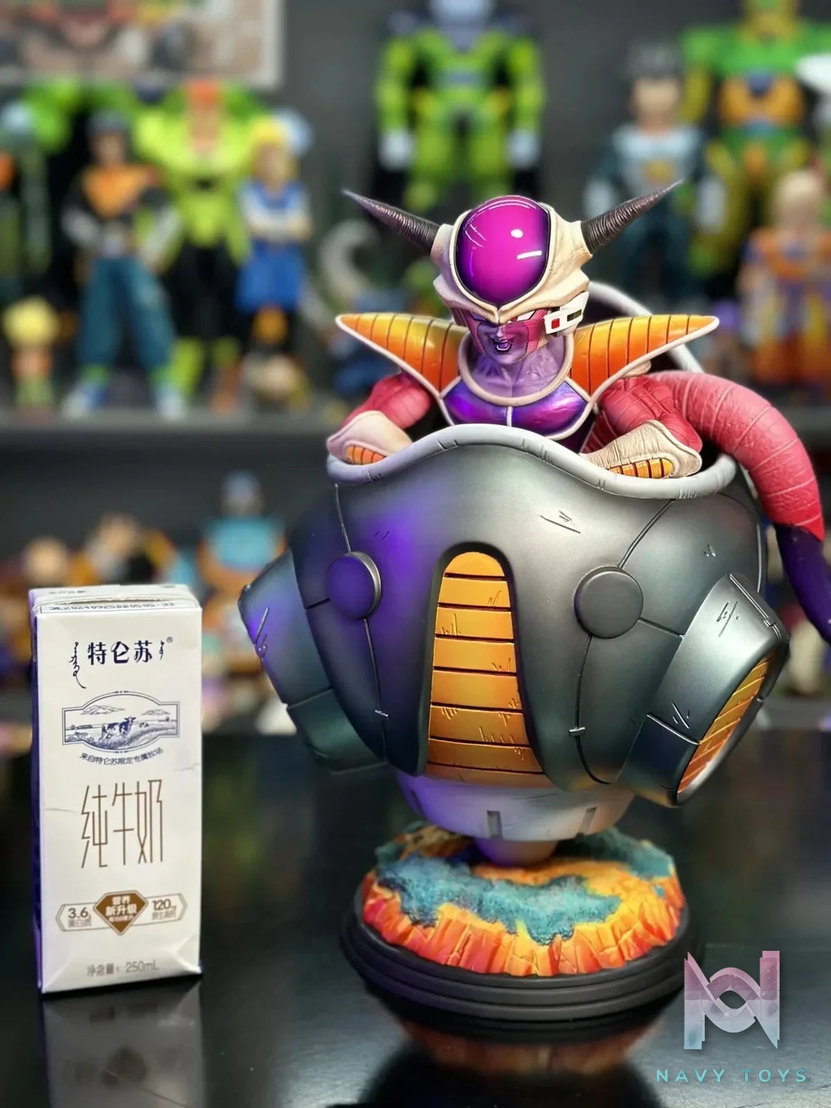 XG Studio - Dragon Ball Z Namek Frieza resin statue Navy Toys anime figure