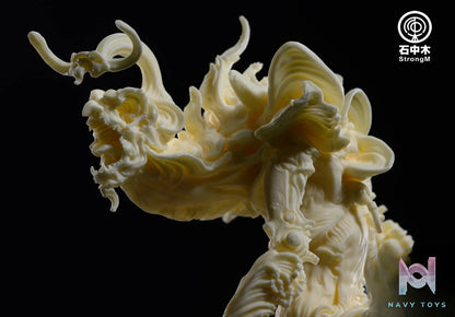 StrongM Studio – StrongM BU GARAGE KIT ver Statue White Model (Licensed)