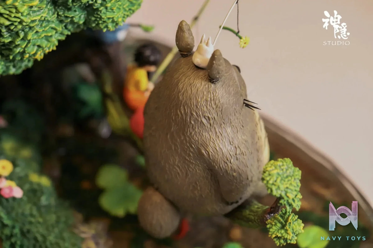 Shen Yin Studio - My Neighbor Totoro The cozy moments of midsummer resin statue Navy Toys anime figure