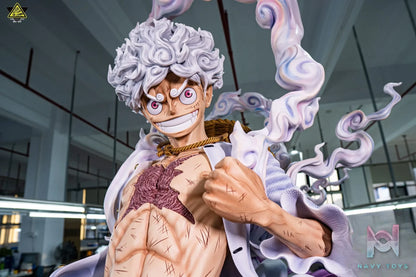 Super Bomb Studio – One Piece 1/1 Scale “Nika Luffy”