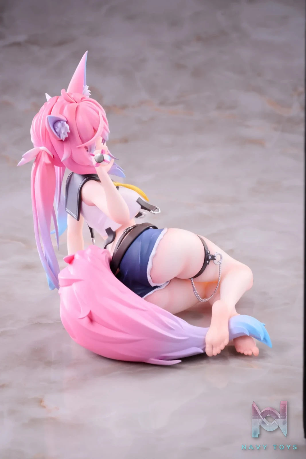 TrashFish – Teresa 1/6 Scale Figure (Licensed)