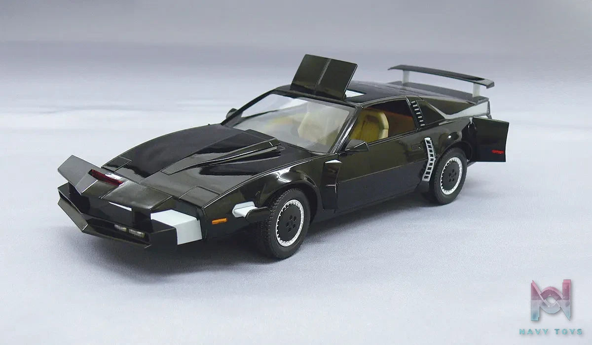 AOSHIMA – 1/24 Scale Car Model #18 (Licensed)