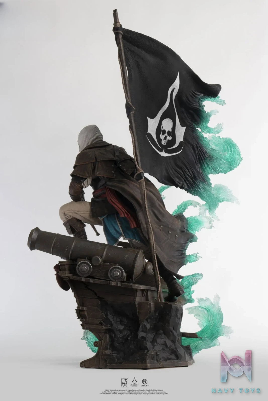 PureArts Studio – Assassin’s Creed Edward 1/4 Glow Series Statue (Licensed)