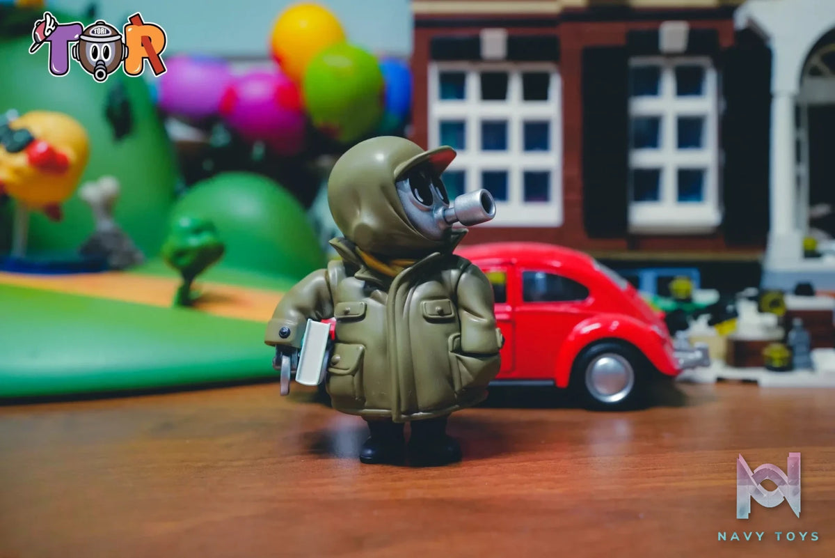 ZOR Studio X TOR Studio – WCF Akira Toriyama Series #11 Akira Toriyama with a Book Dragon Ball