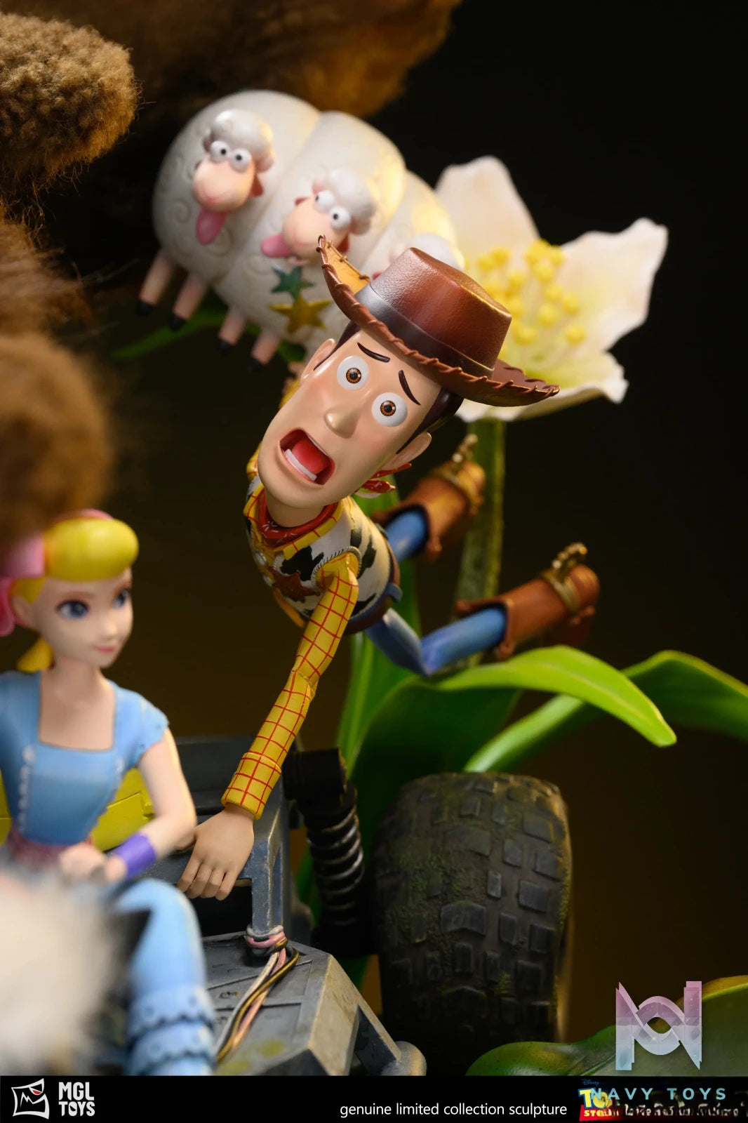 MGL TOYS – Toy Story Series #4 Woody & Shepherdess (Licensed)