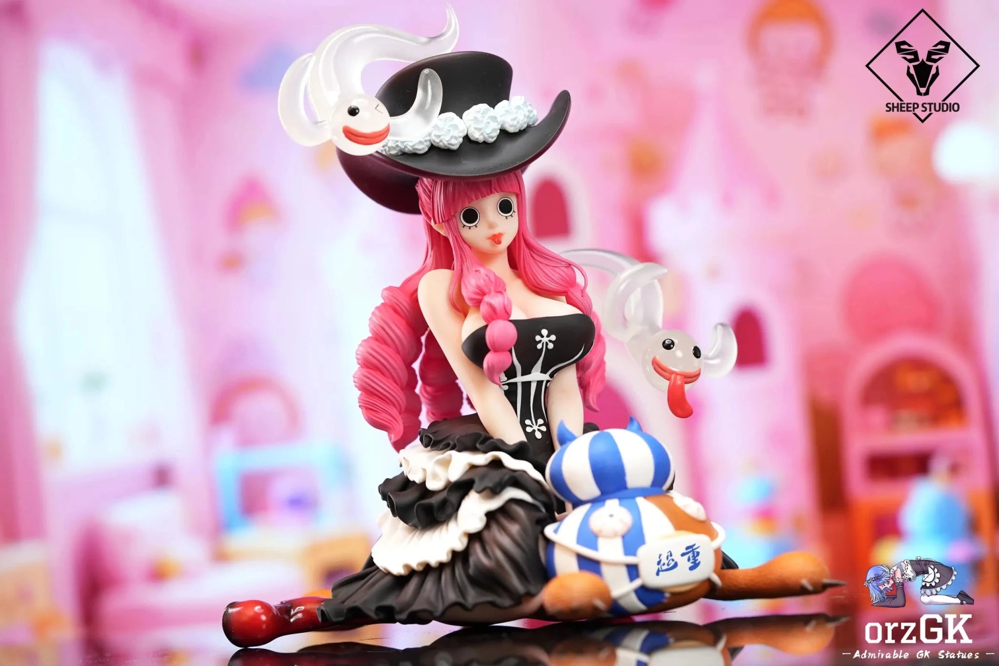 Sheep Studio - One Piece Ghost Princess Perona Sitting Model 3rd Edition resin statue Navy Toys anime figure