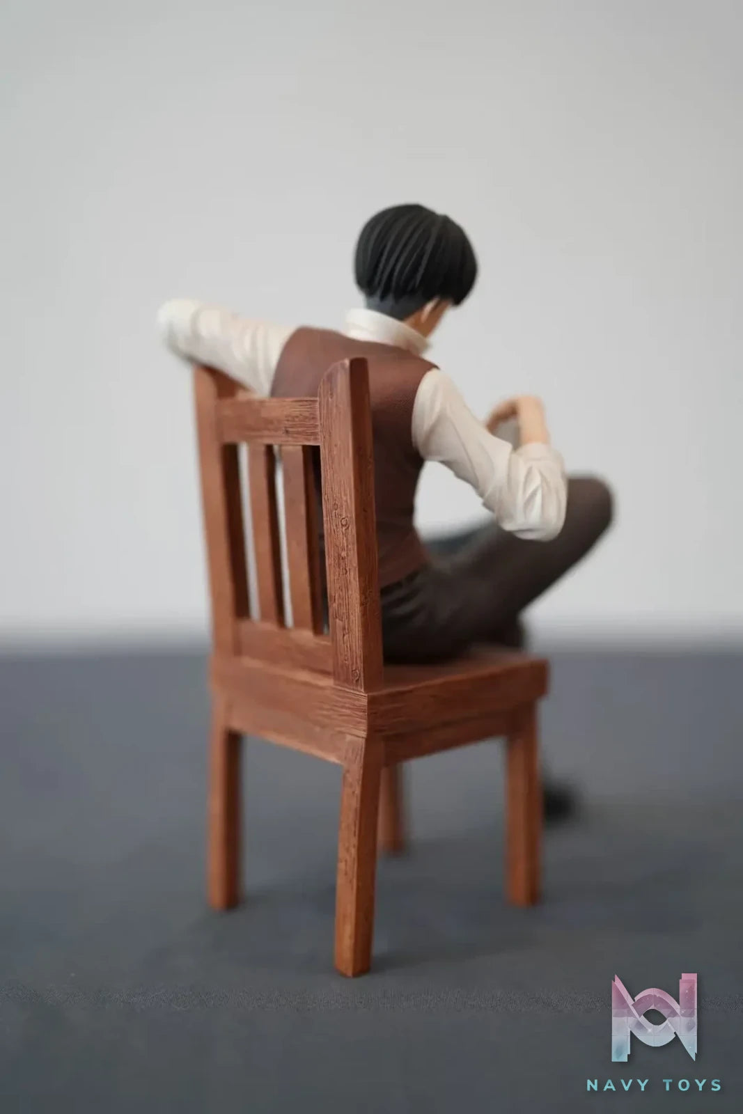 TITAN Studio - Attack on Titan Side Story Series 01 Levi resin statue Navy Toys anime figure