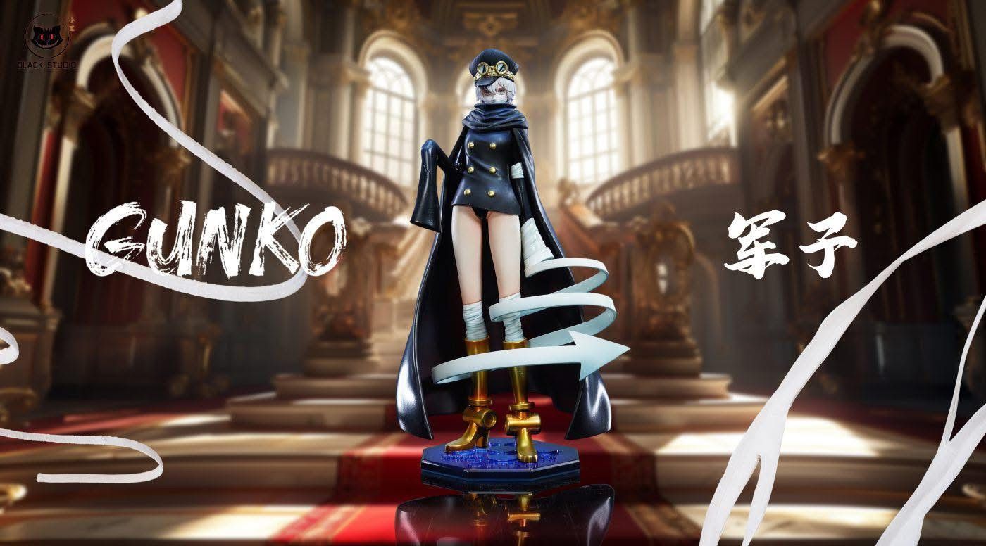 Shamrock & Gunko - One Piece - Black Studio