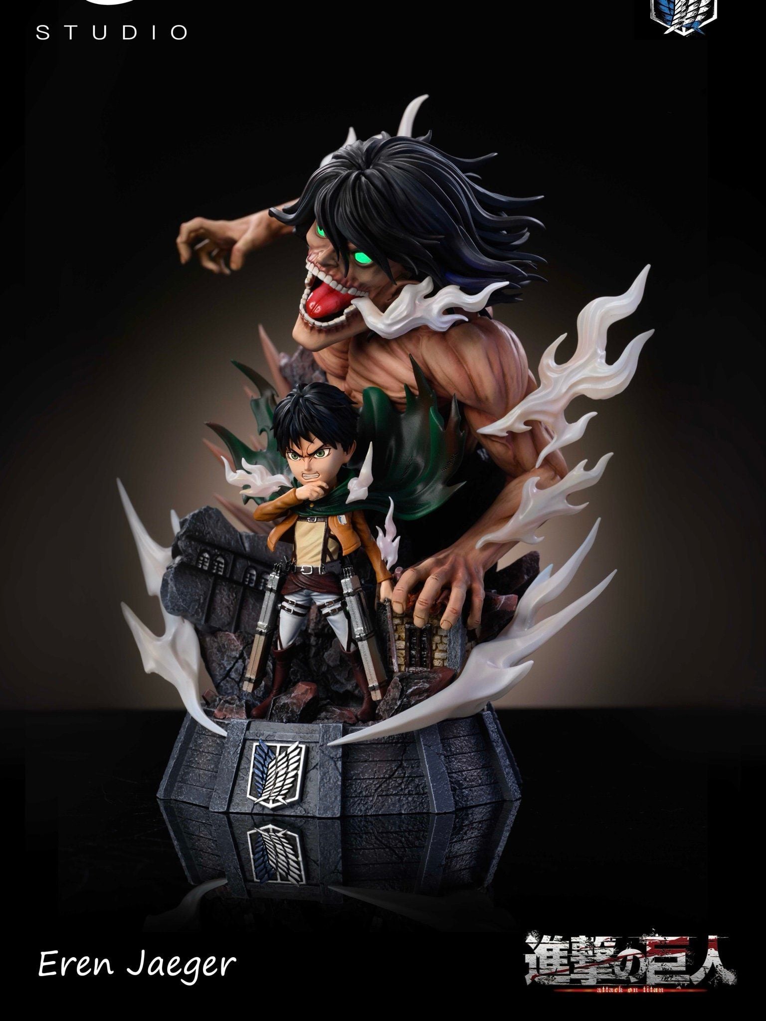 Eren & Attack Titan - Attack On Titan - D Studio resin statue D Studio anime figure