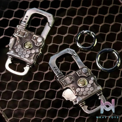 Raven Studio (silver jewelry) – Exclusive Tech-style Keychain Original