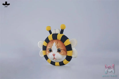 JXK – Strawberry Cat Fridge Magnet X Bumblebee Cat Fridge Magnet JS-2603 JS-2604 (Licensed)