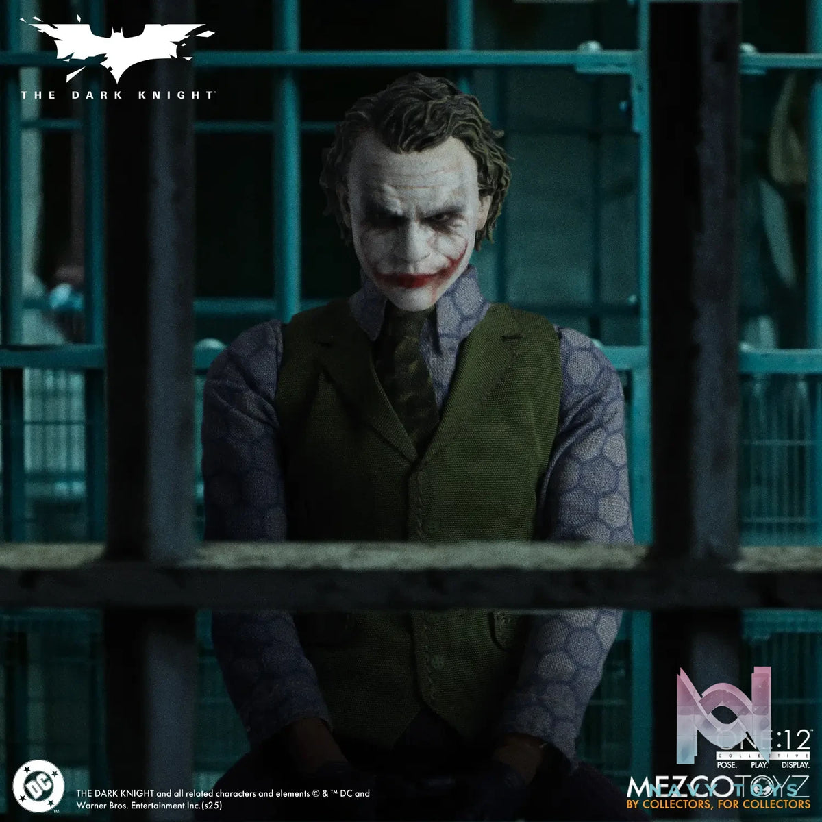 Mezco Studio – 1/12 The Dark Knight: The Joker (Licensed)