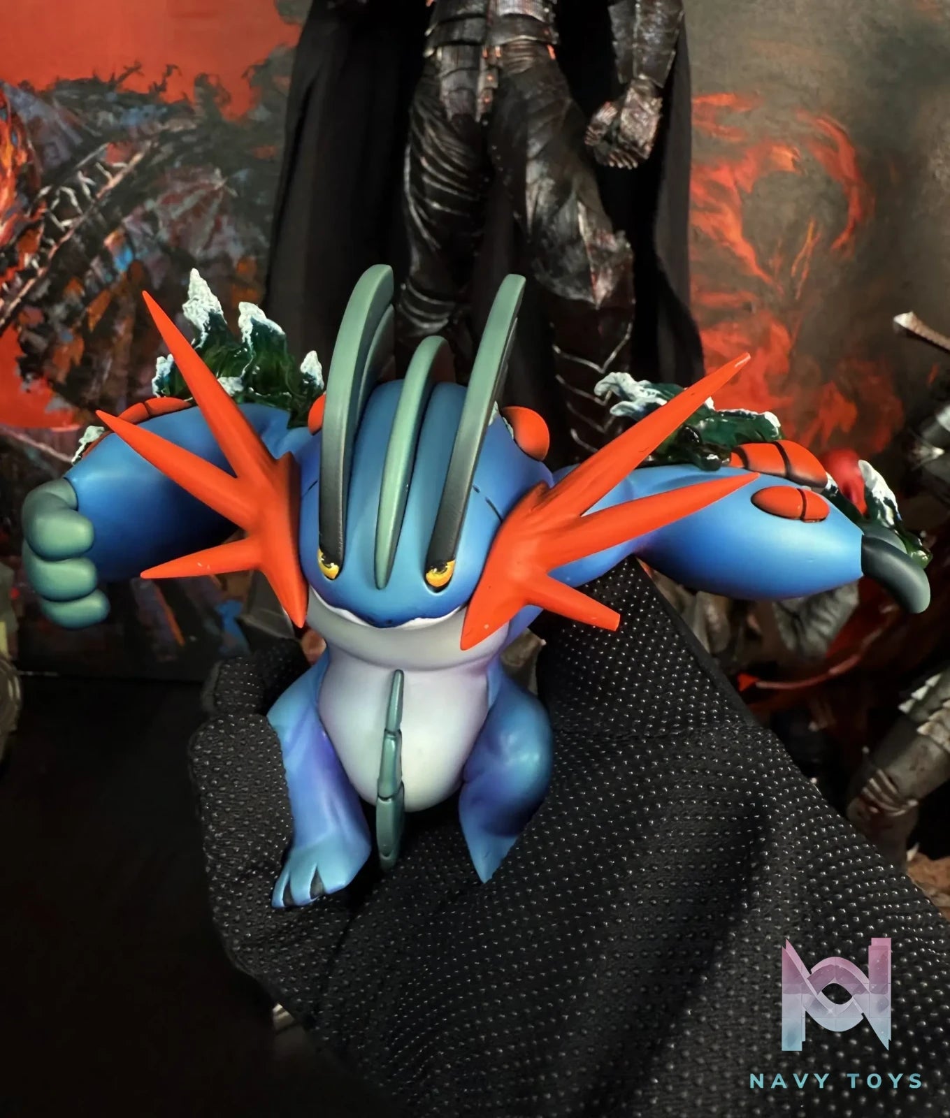 Rocky Helmet Studio – Mega Swampert Pokémon