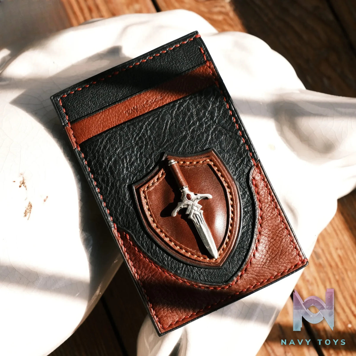 Raven Studio (silver jewelry) – Original “Holy Sword Mountain” Card Holder Original