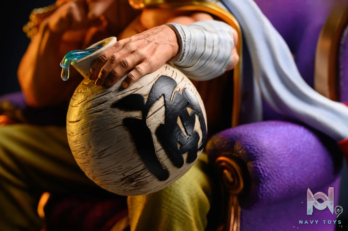 Brain-Hole Studio – One Piece Seated Edward Newgate