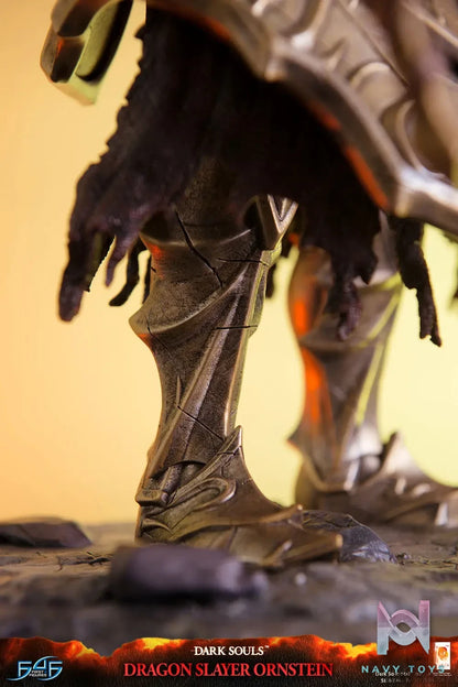 First 4 Figures – Dark Souls Dragon Slayer Ornstein DSORNR (Licensed)