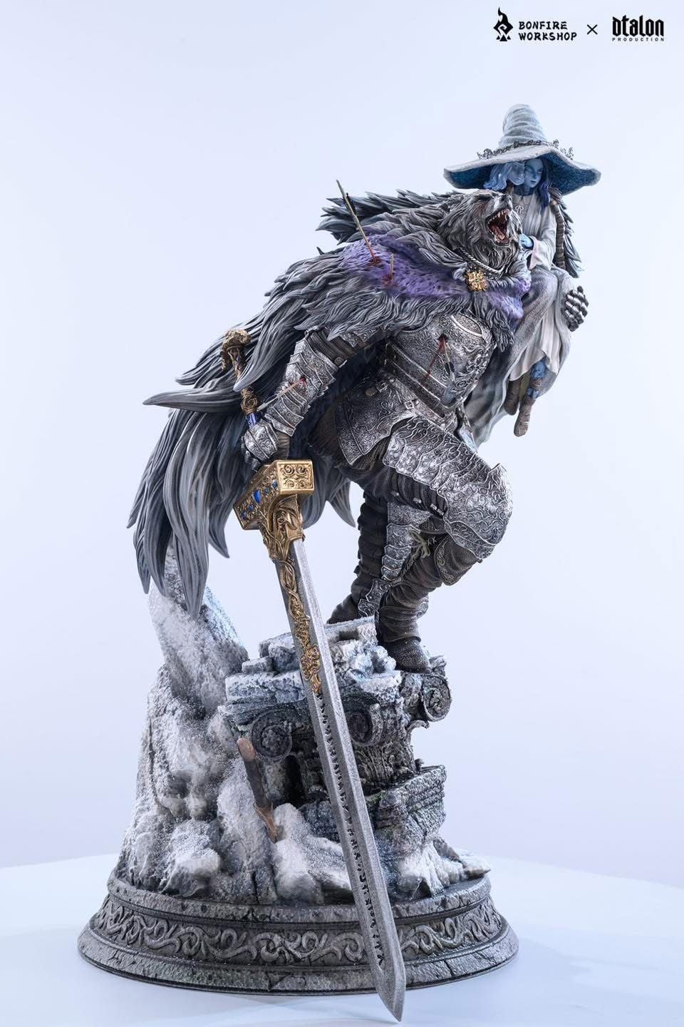Wolf and Luna Princess - Elden Ring - Bonfire x Dtalon Studio resin statue Bonfire x Dtalon Studio anime figure