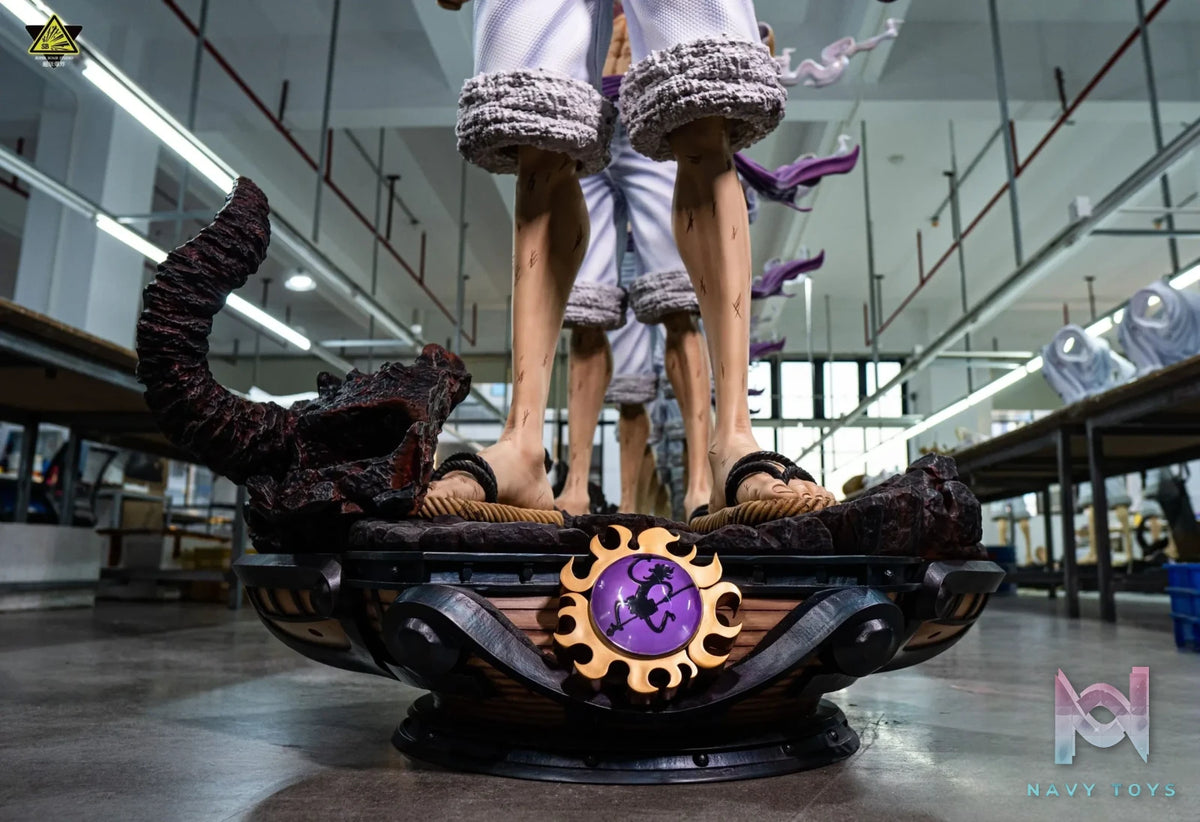 Super Bomb Studio – One Piece 1/1 Scale “Nika Luffy”