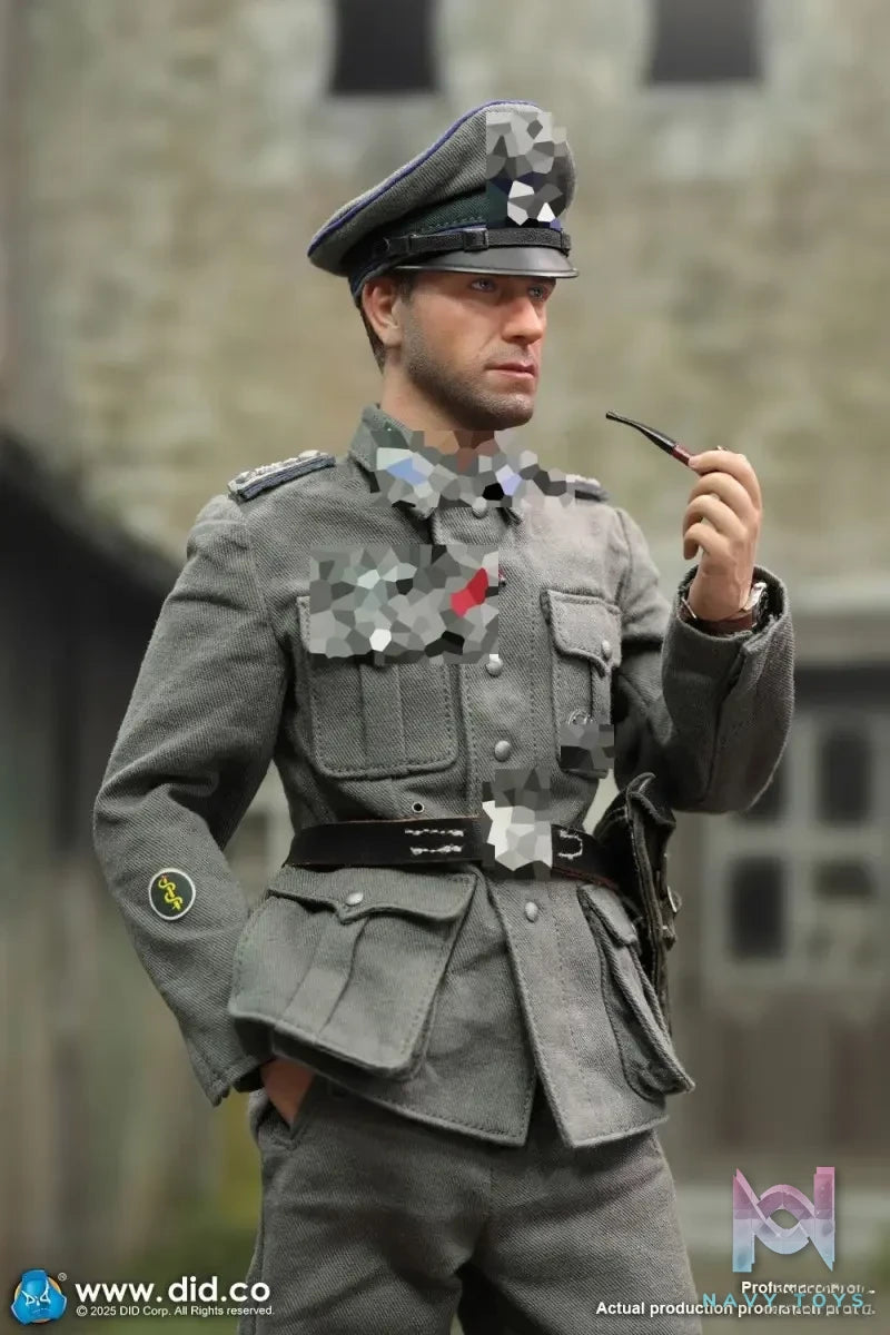 DID Studio – 1/6 Scale WWII German Medic Officer Candidate Gregor D80183 (Licensed)