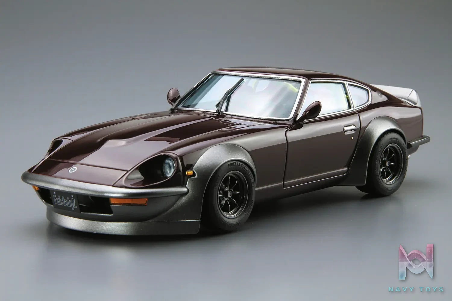AOSHIMA – 1/24 Scale Car Model #22 (Licensed)