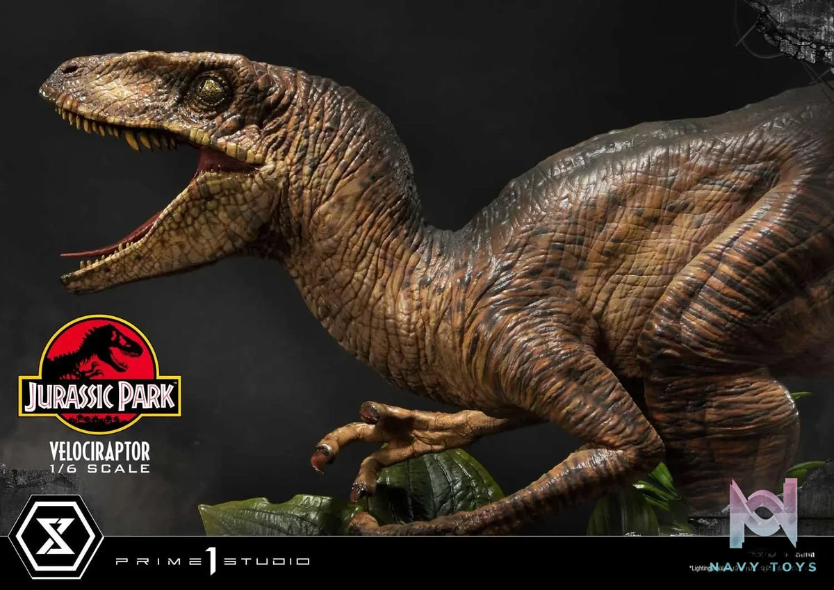 Prime 1 Studio – Legacy Museum Collection Jurassic Park (Film) Velociraptor Attack 1/6 scale LMCJP-04(Licensed)
