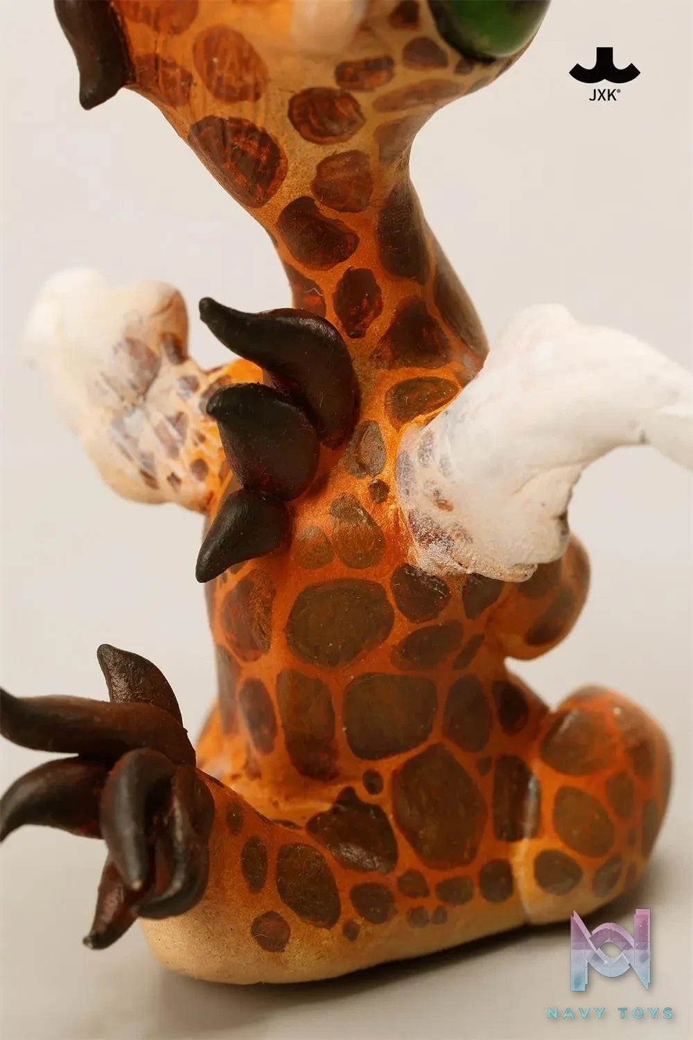 JXK – Global Artists Series – Magical Elf Giraffe Roshia Ilumi Forest (Licensed)