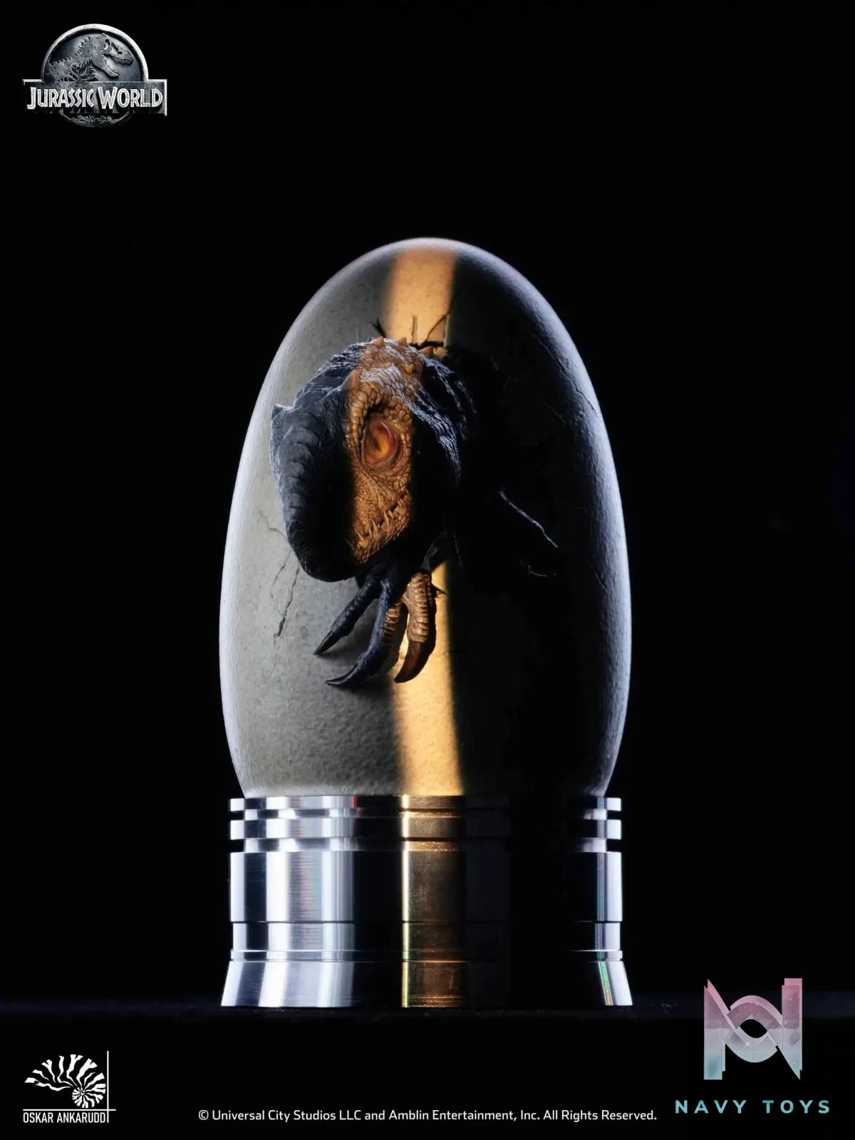 Elite Creature Collectibles (ECC) – Jurassic World Hatching Indominus Rex set 1/2 scale (Licensed)