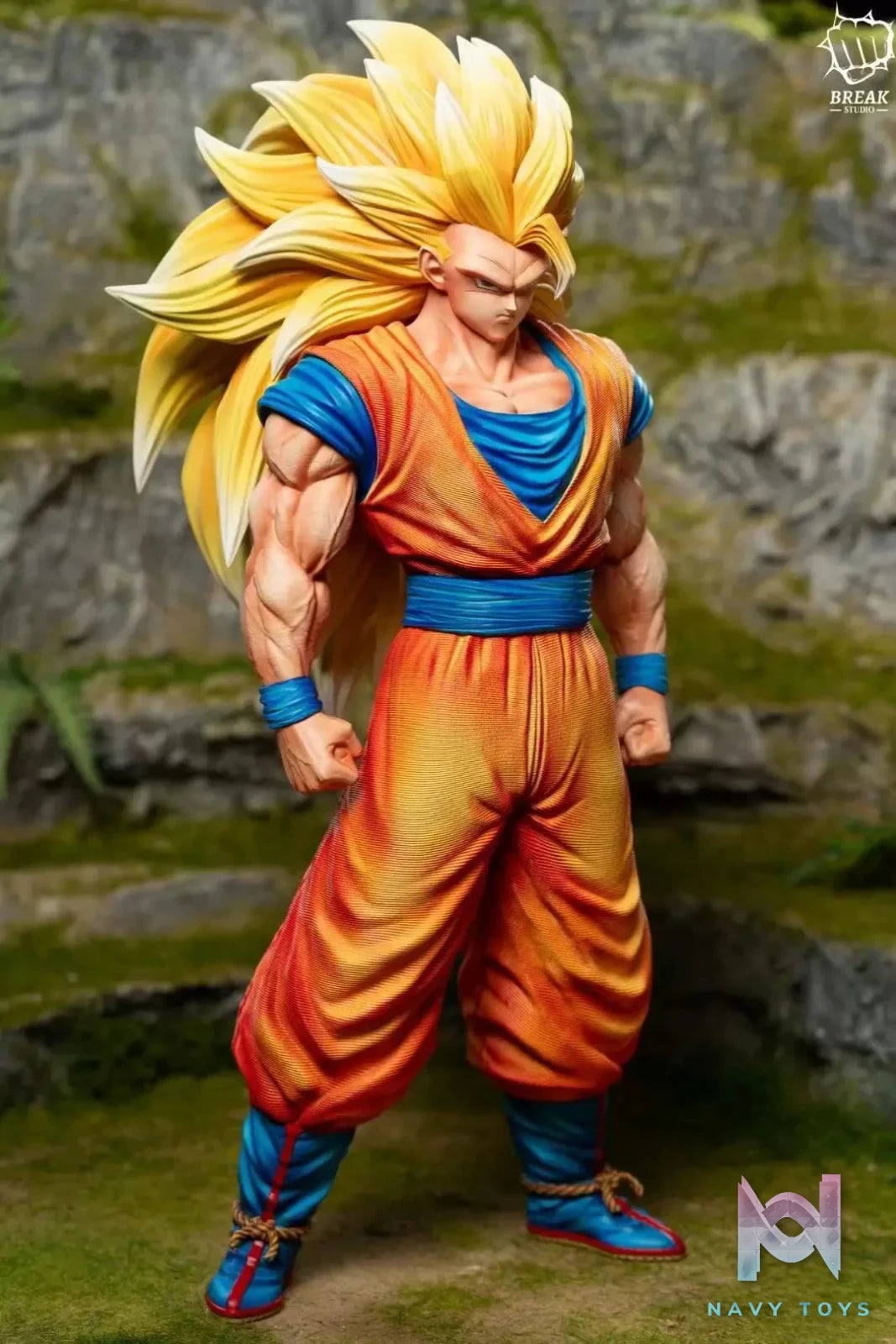 Break Studio – Dragon Ball Standing Super Saiyan 3 (Handle A version)