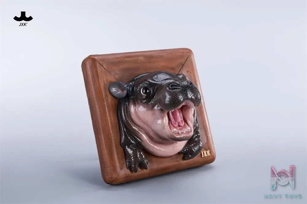 JXK – Original 1/6 Baby Hippo Photo Frame MooDeng (Licensed)