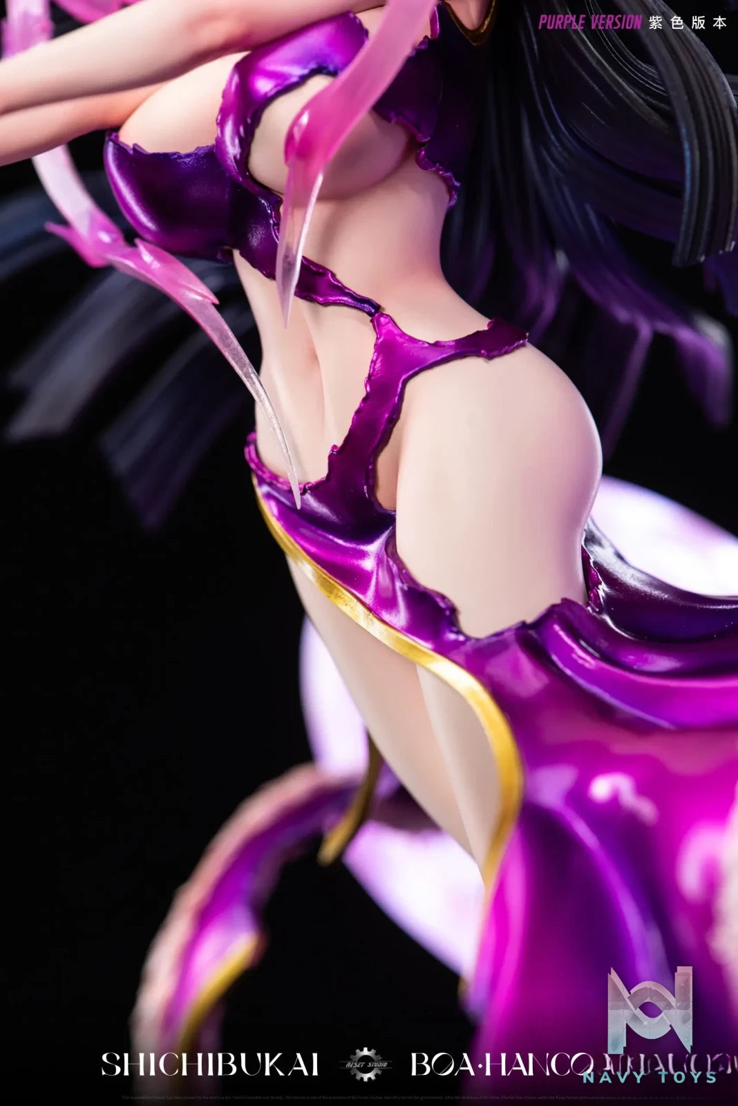 Reset Studio – One Piece Torn Clothes Boa Hancock