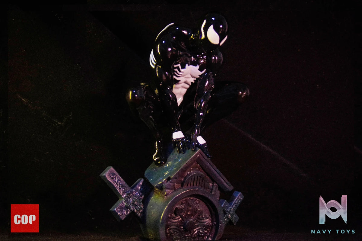 COP Studio – Marvel Rainy Night Spider-Man