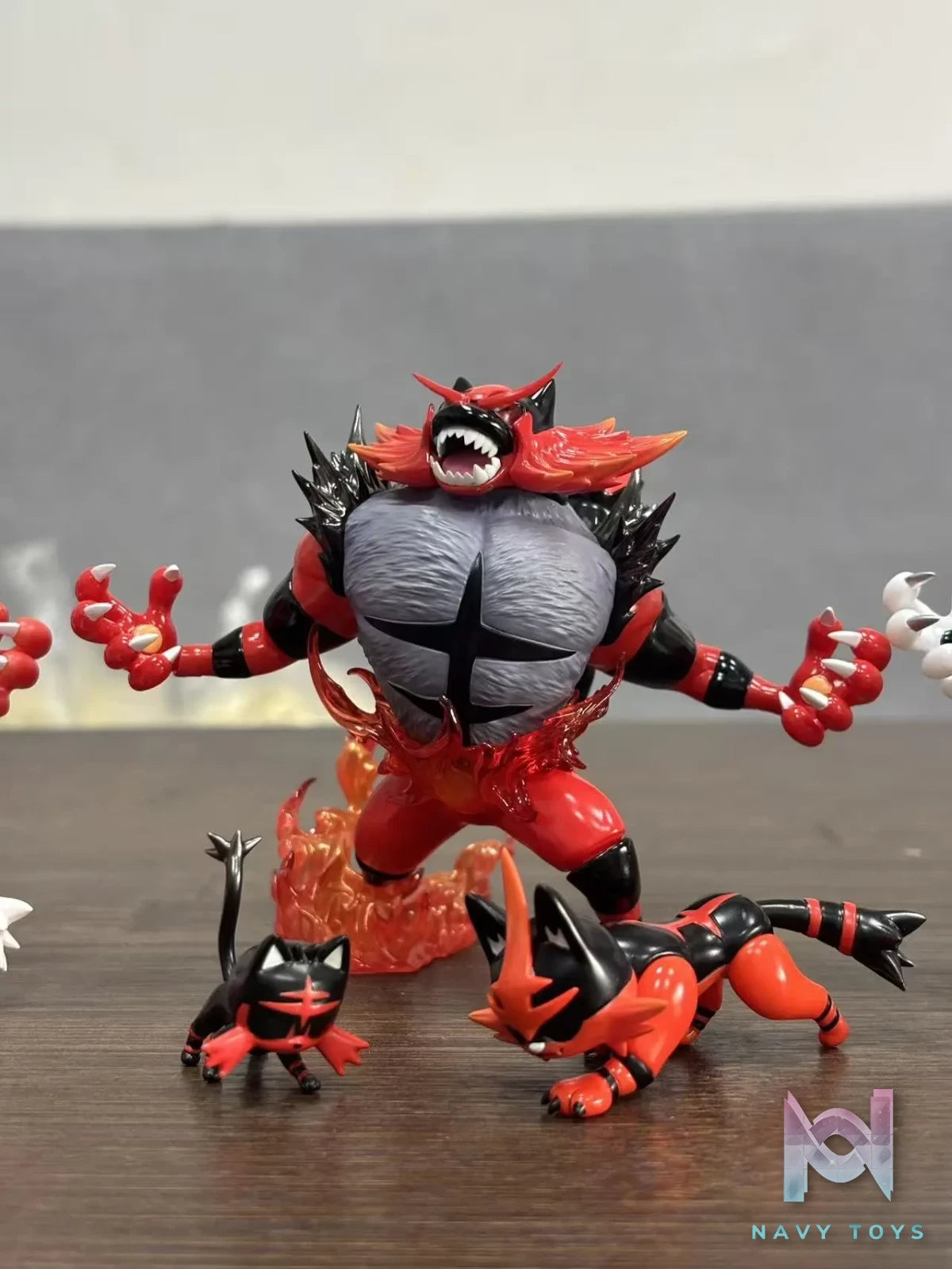Mo Yu Studio – Incineroar Evolution Group Pokémon