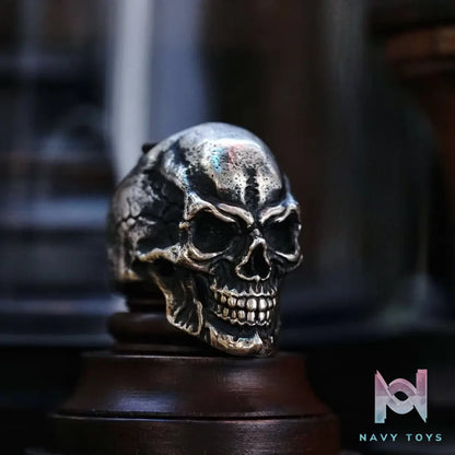 Raven Studio (silver jewelry) – Exclusive Fashionista Skull Ring Original