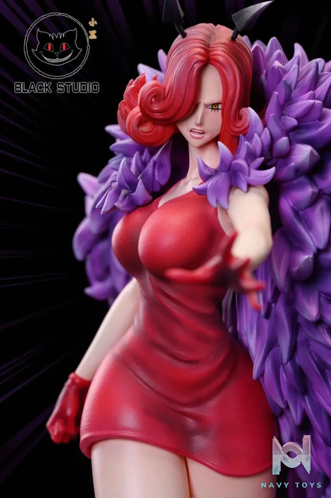 Black Studio – One Piece Big Mom Pirates Charlotte Galette