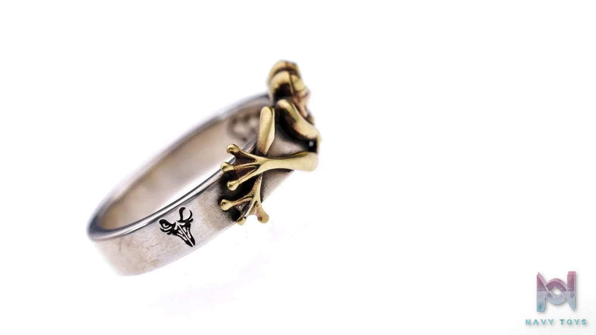 Raven Studio (silver jewelry) – Original Exclusive “Kiss Me” Frog Prince Ring Original