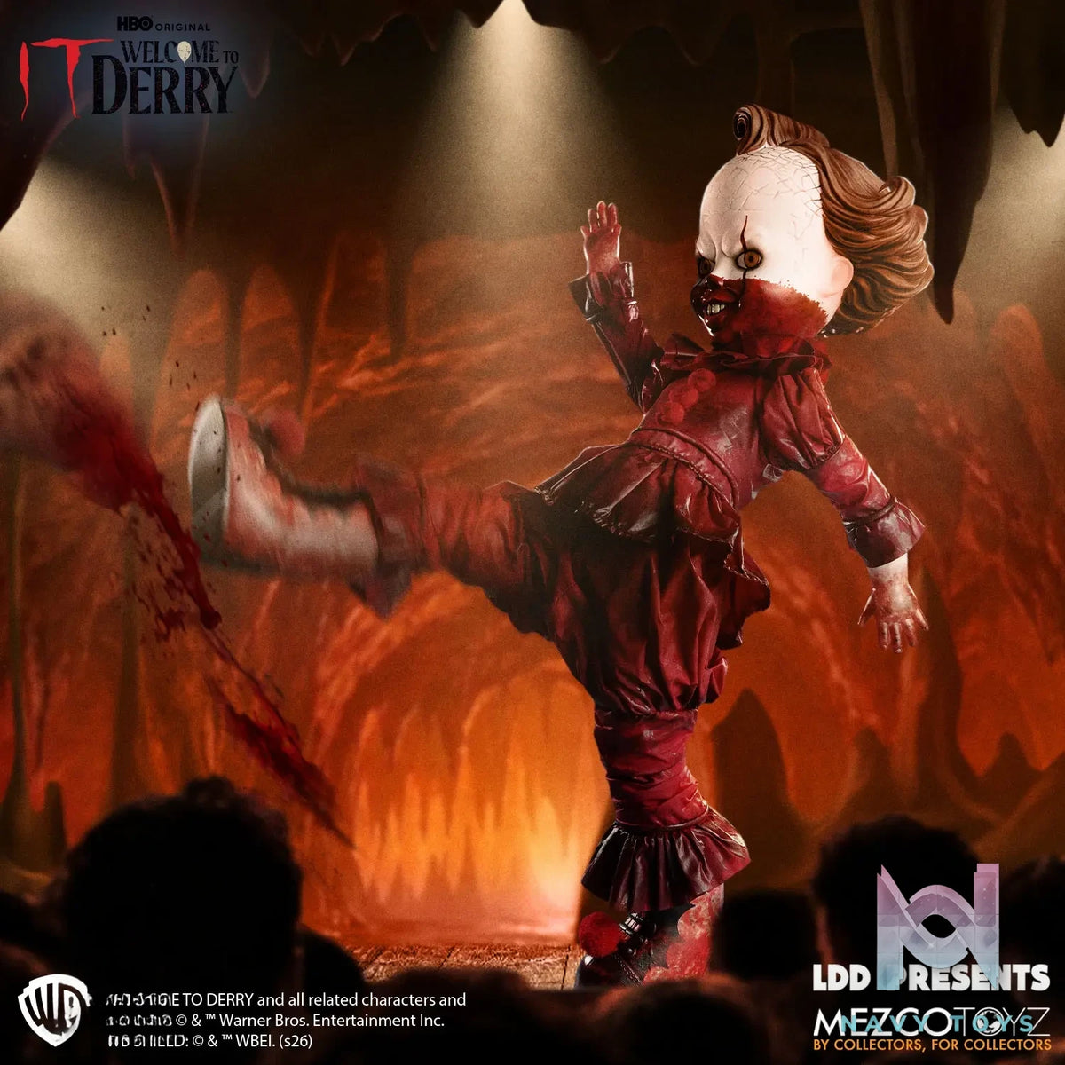 Mezco Studio – IT: Welcome to Derry – Pennywise Action Figure (Licensed)