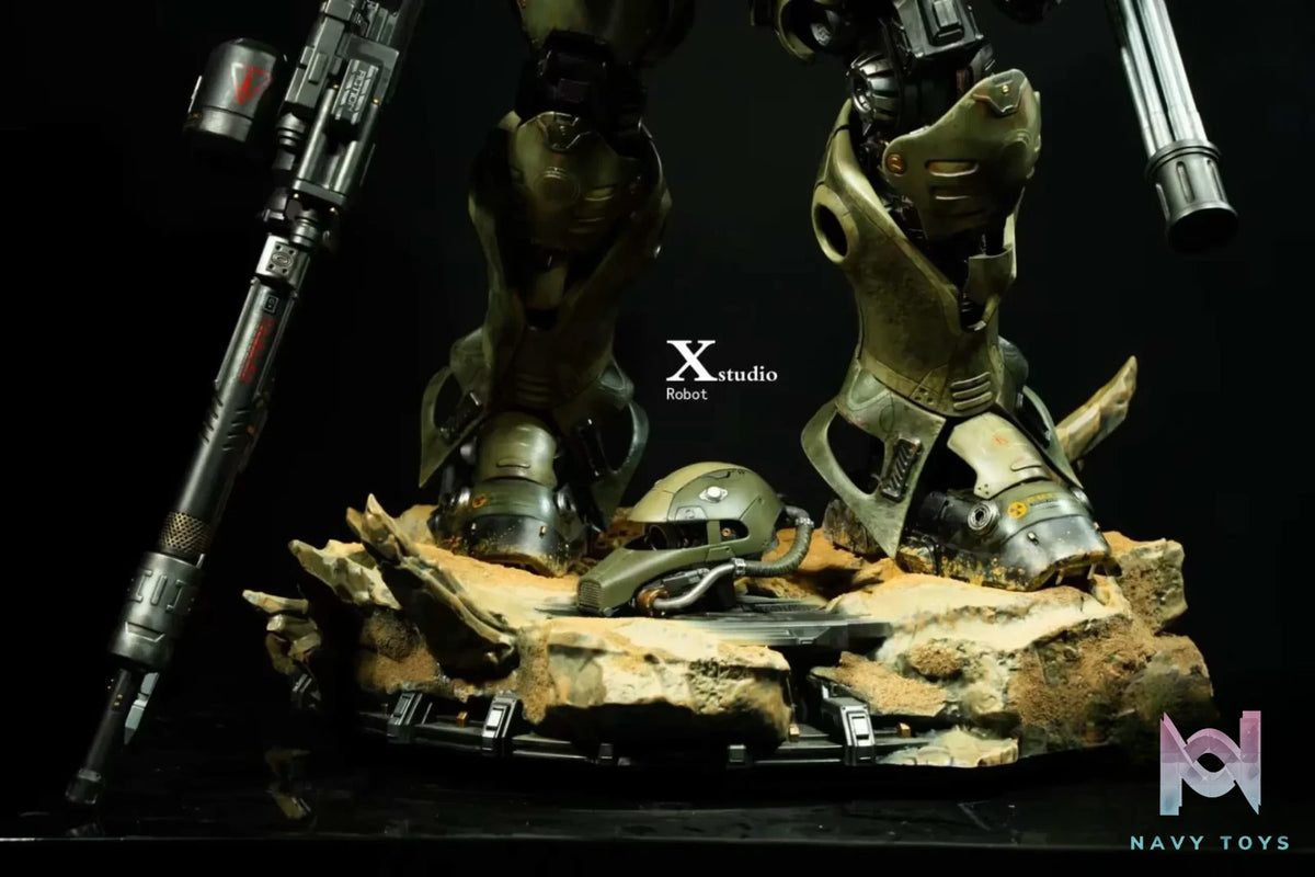 X Studio – Mobile Suit Gundam Zaku Phantom