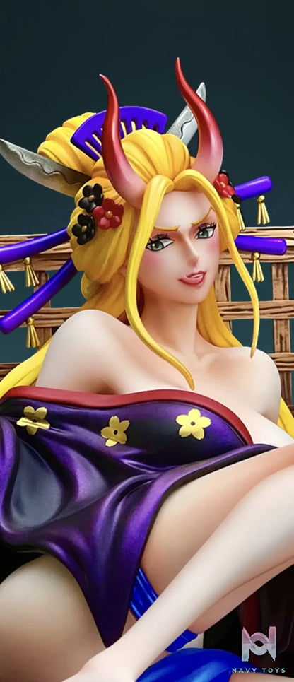 Baby Face Studio – One Piece Bath #3 Black Maria