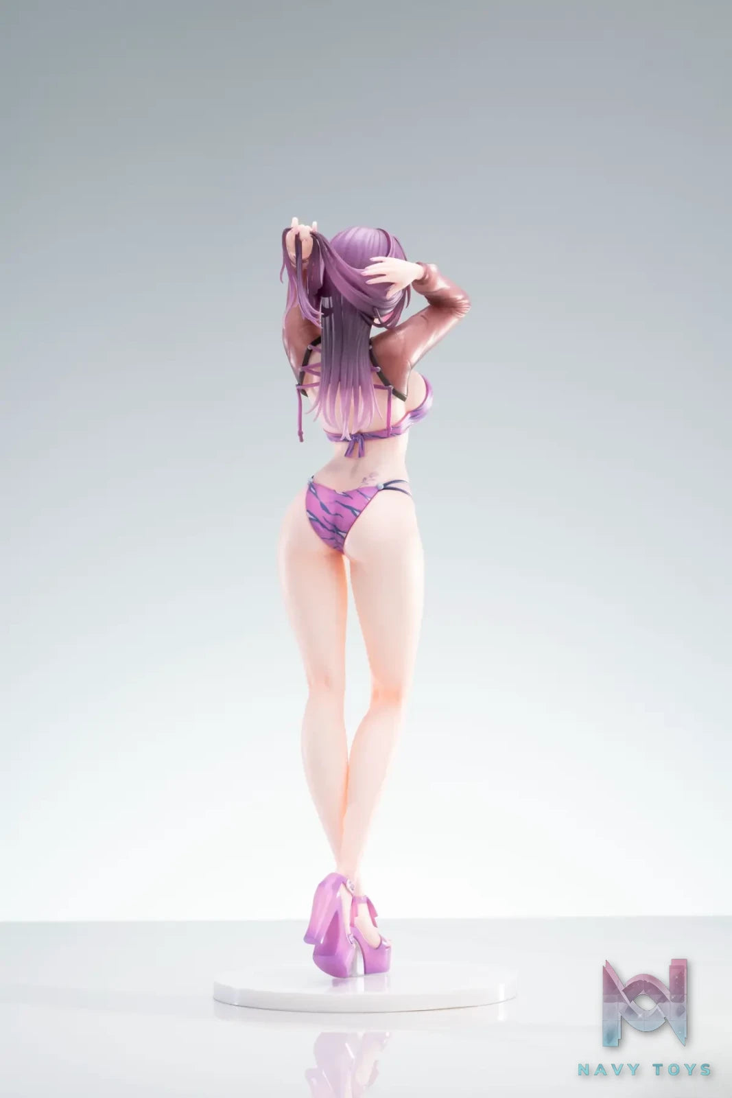 MOMOROSER & Gal.v – Preparing for a date Shiso (Licensed)