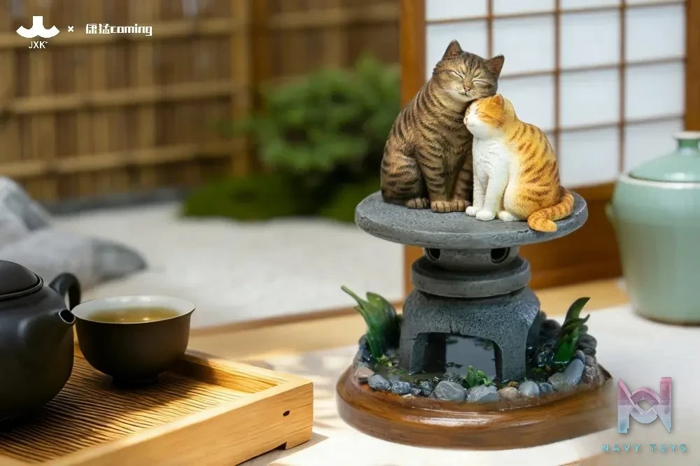 JXK – Cats Resting Among Stones JXK331 (Licensed)