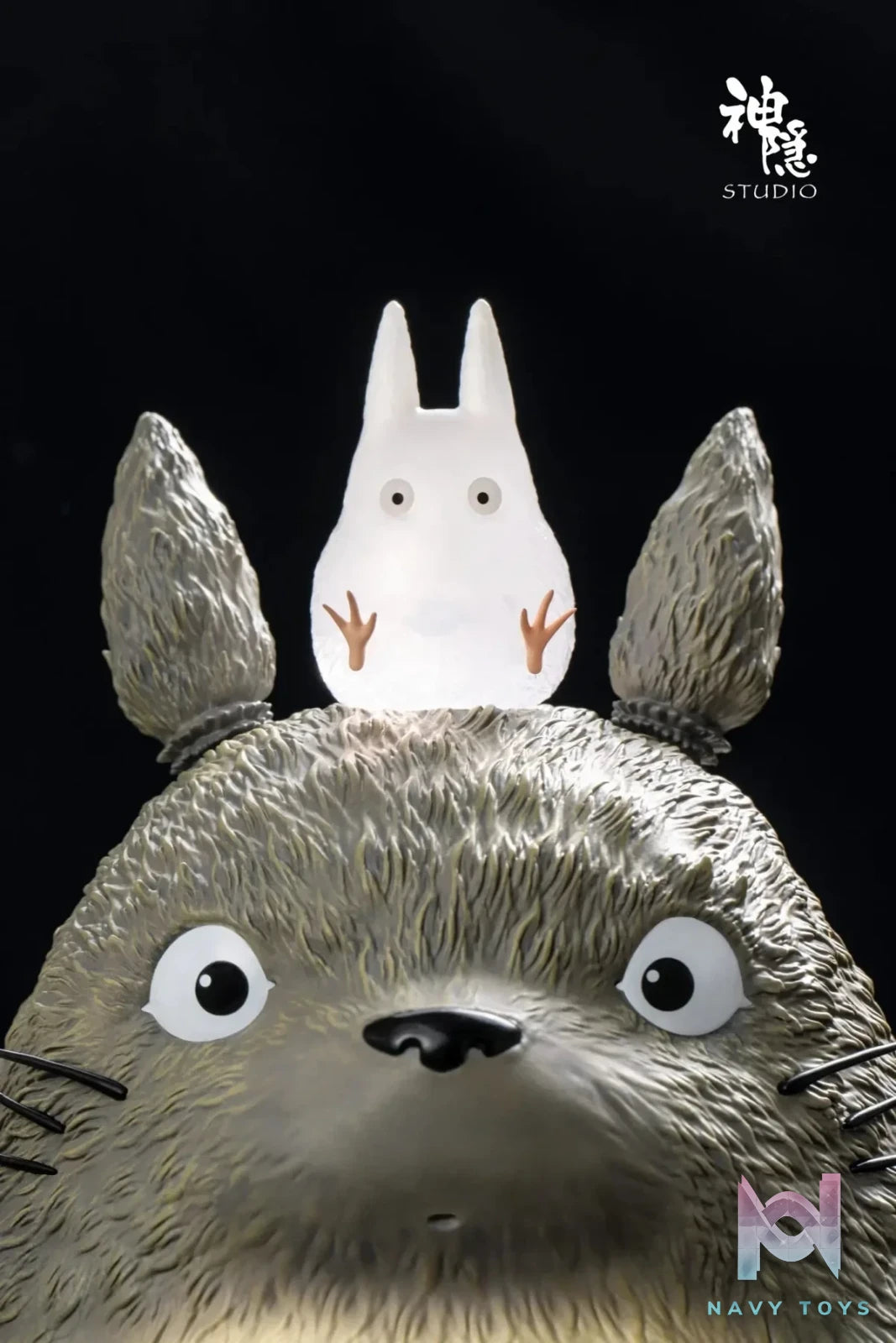 Shen Yin Studio - Totoro Waving Its Paw - My Neighbor Totoro resin statue Navy Toys anime figure