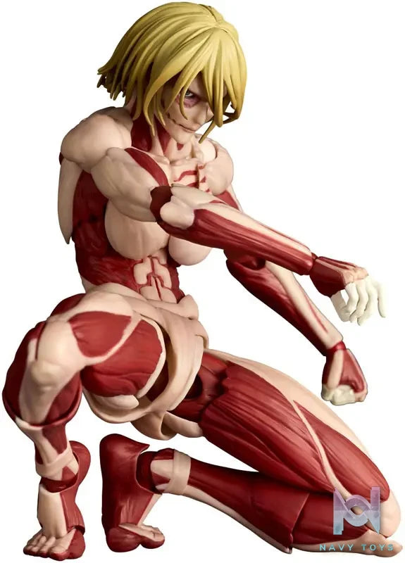 Kaiyodo – Revoltech Amazing Yamaguchi Attack on Titan Armored Titan & Female Titan (Licensed)