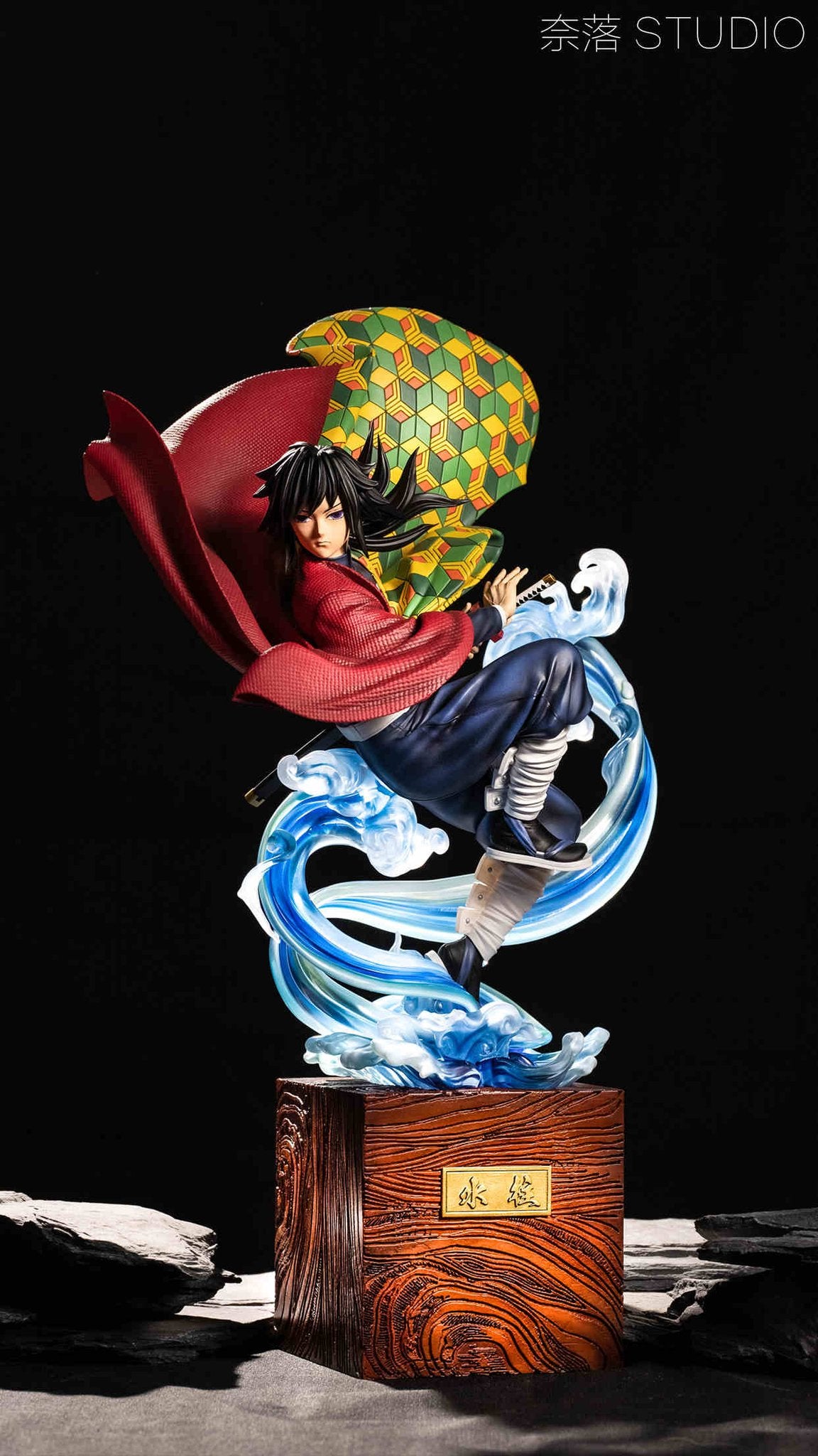 Naraku Studio - Tomioka Giyu resin statue naraku studio anime figure