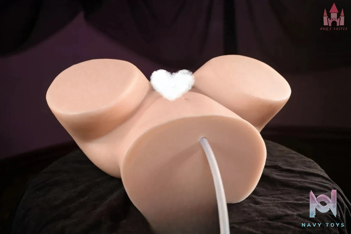 Dolls Castle – Silicone Buttock Torsr With Peeing Function Original