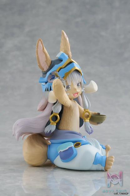 Taito – Made in Abyss: The Golden Land of the Blazing Sun Desktop Cute Figure Nanachi Mealtime ver. (Licensed)