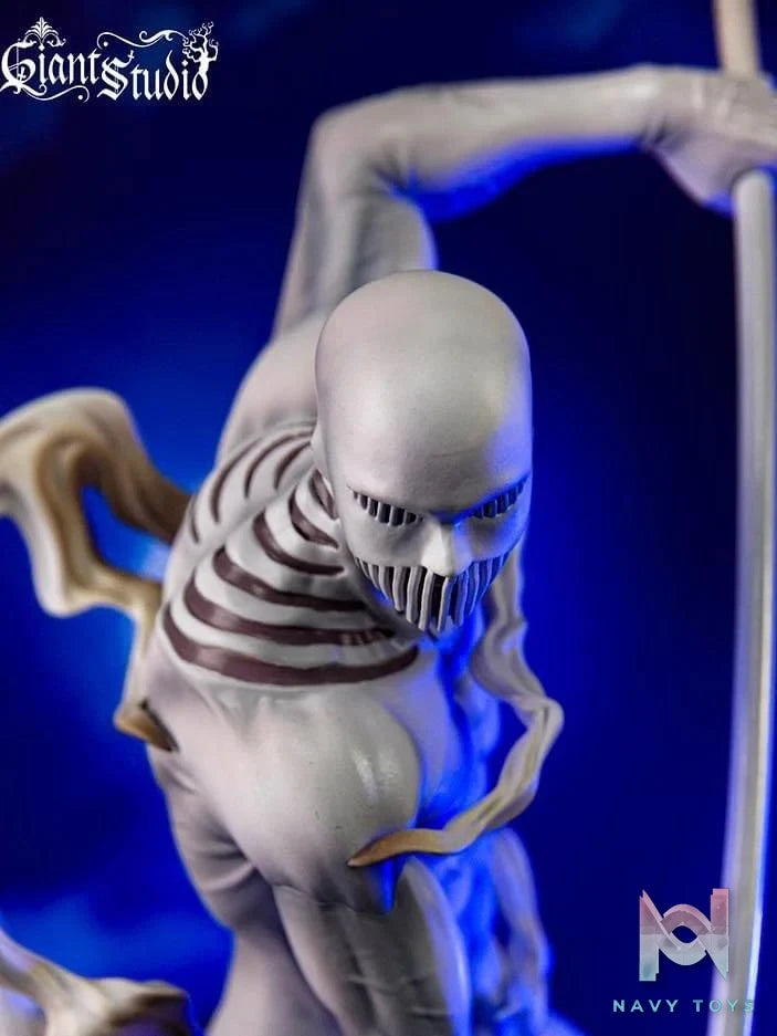 The War Hammer Titan - Attack On Titan - Giant Studio resin statue giant studio anime figure