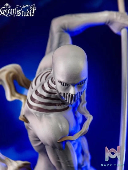 The War Hammer Titan - Attack On Titan - Giant Studio resin statue giant studio anime figure