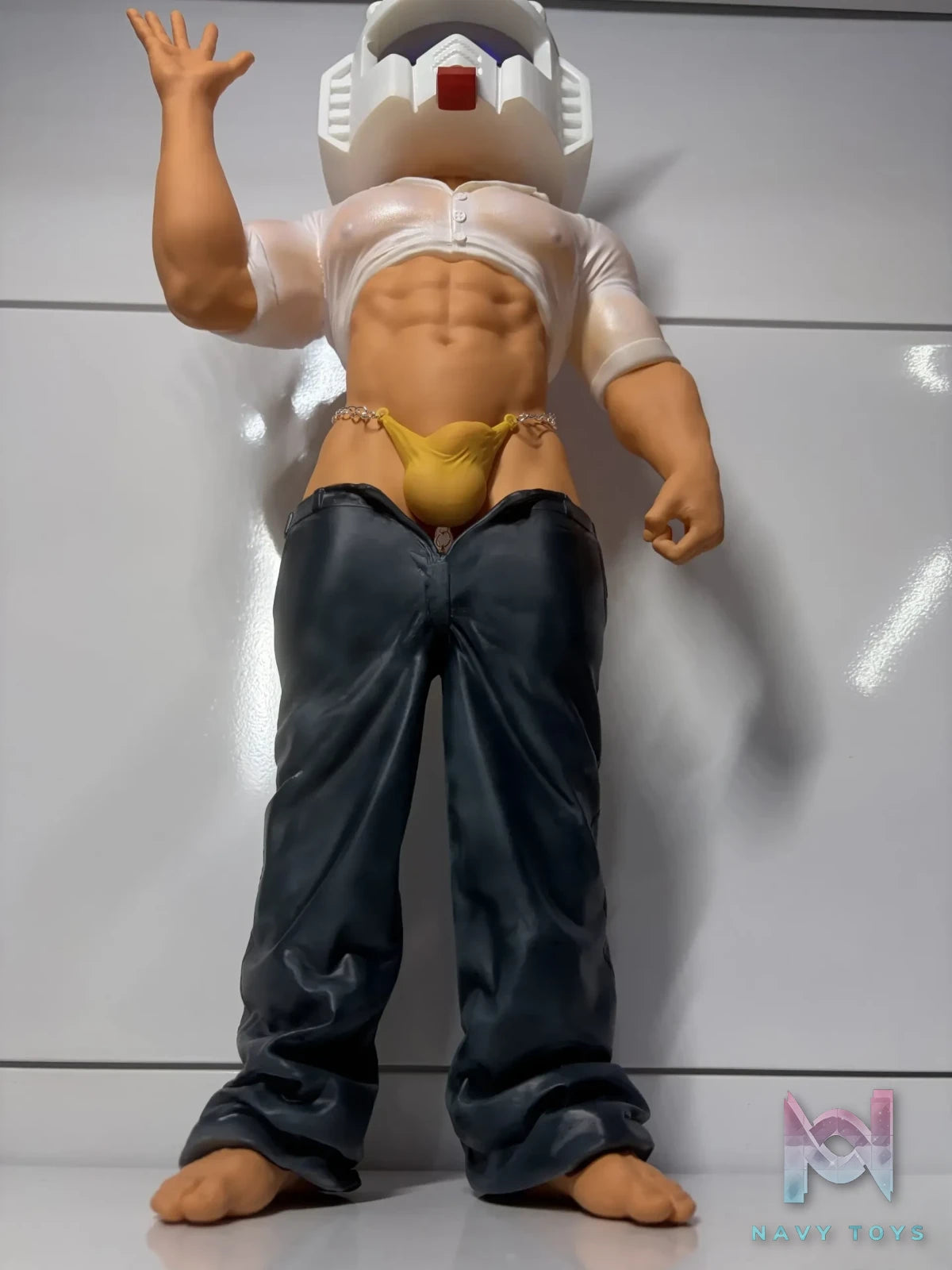 Salted Fish Studio – AI Salted Fish “hi” X “waiter” Statue (Licensed)